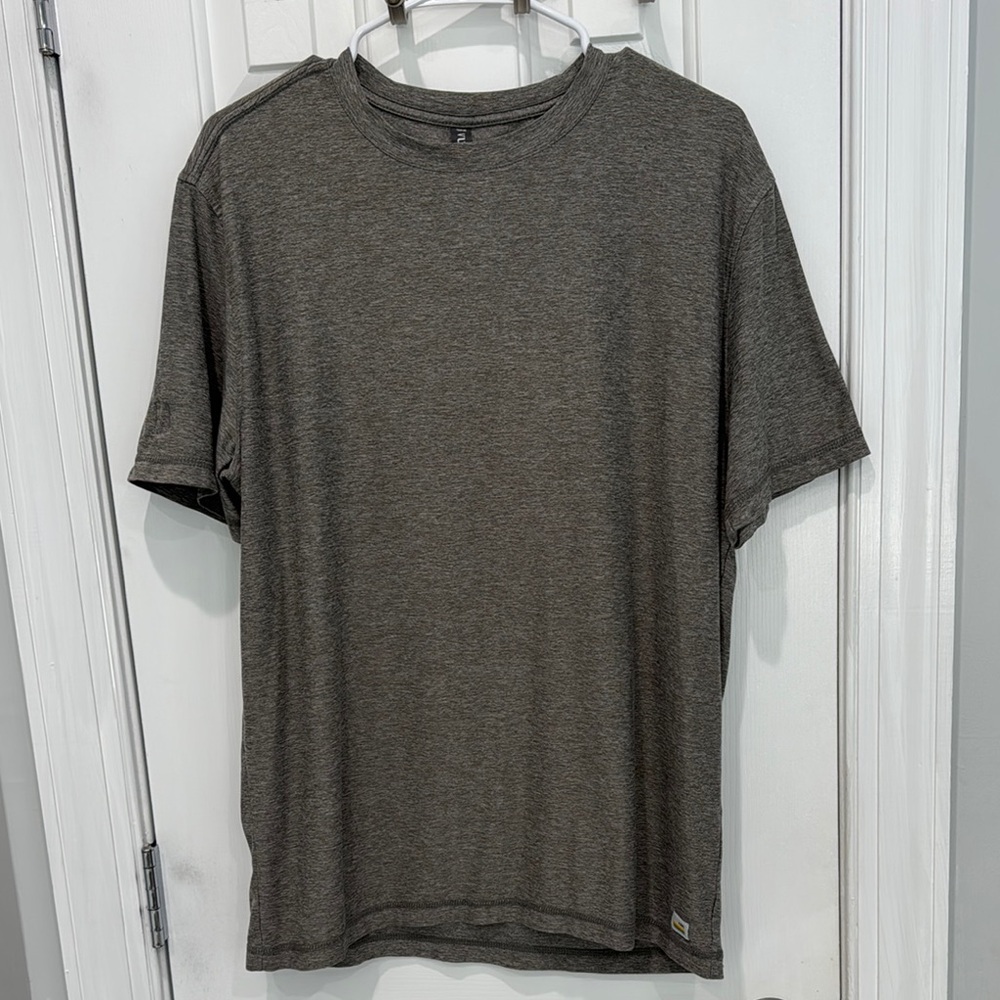Vuori Gray Short Sleeve Tee Relaxed Fit